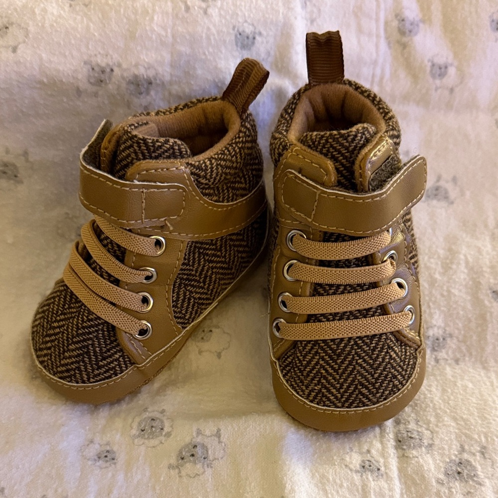 Cozy Brown Herringbone Baby Shoes with Strap